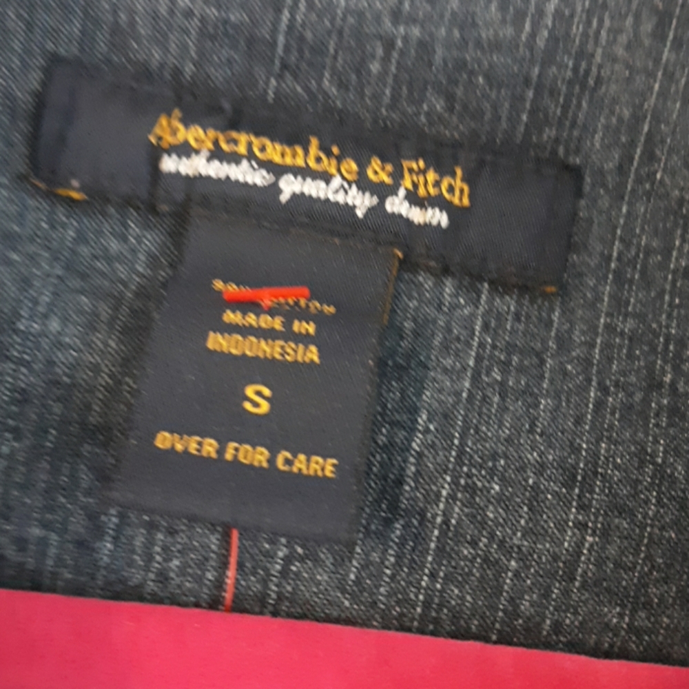 Jean jacket - Picture 5 of 7